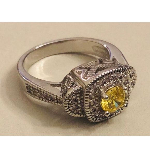 New Lab-Created Yellow Citrine CZ Silver Ring 6 - Picture 4 of 8